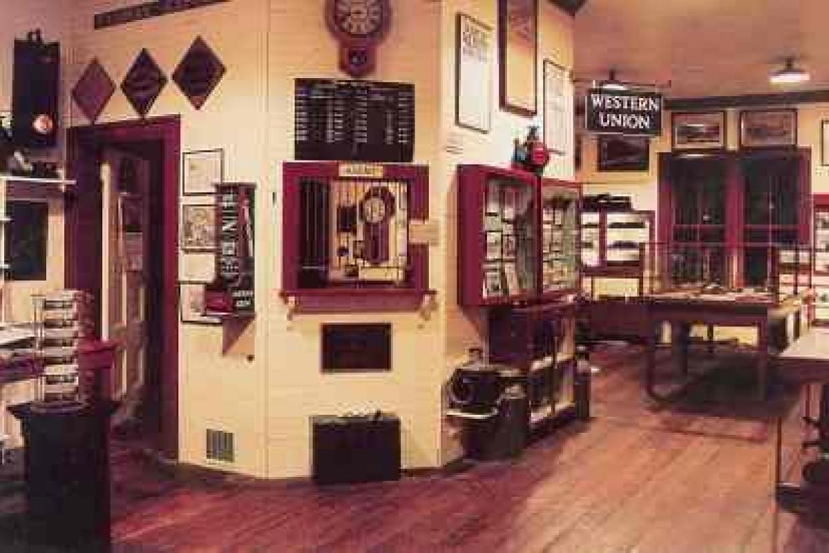 Inside the Museum (2)